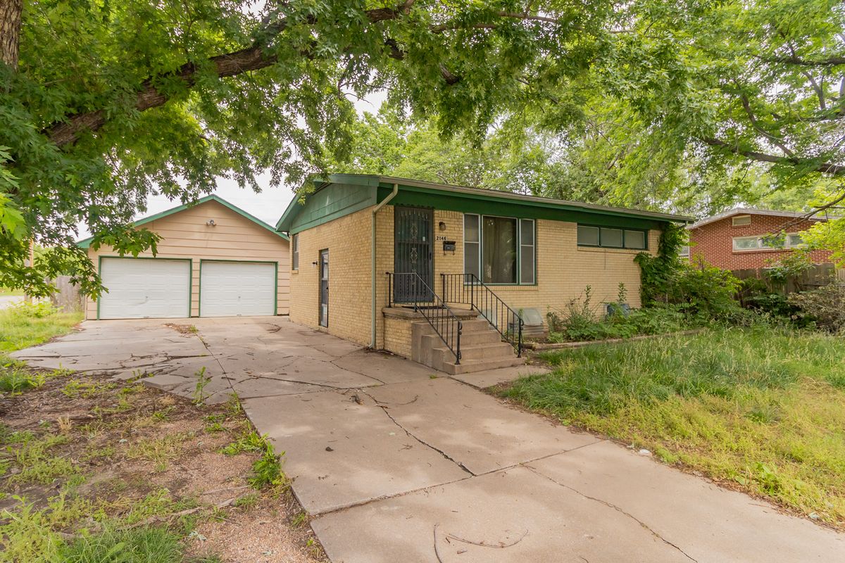 2146 W. Haskell St., WICHITA, KS 67213 McCurdy Real Estate & Auction
