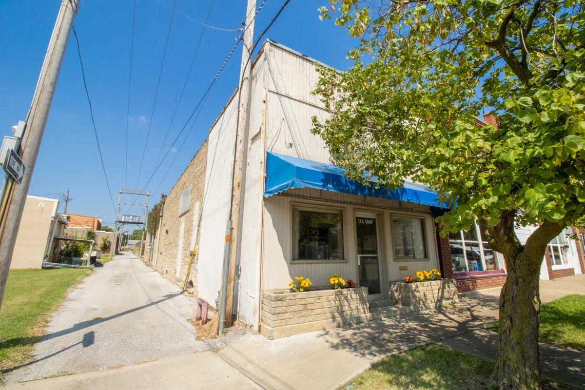 13 N. Grant Ave., CHANUTE, KS 66720 - McCurdy | Real Estate &amp; Auction